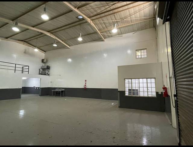 INDUSTRIAL PROPERTY TO RENT IN LYTTELTON
